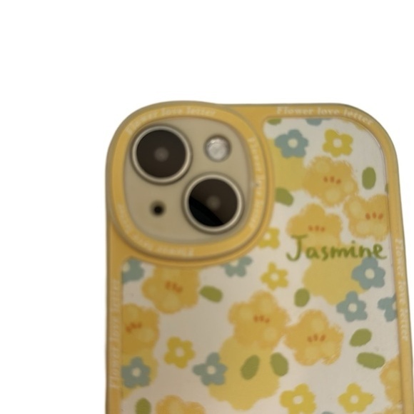 🌼Yellow Floral iPhone 14 Case - Stylish & Protective Soft Silicone Cover 🌼 - Picture 4 of 5